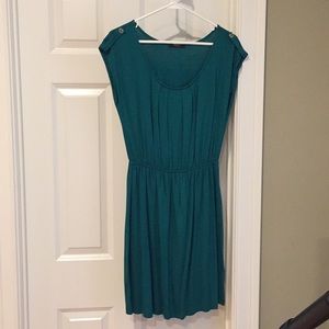 Sleeveless jersey knit dress